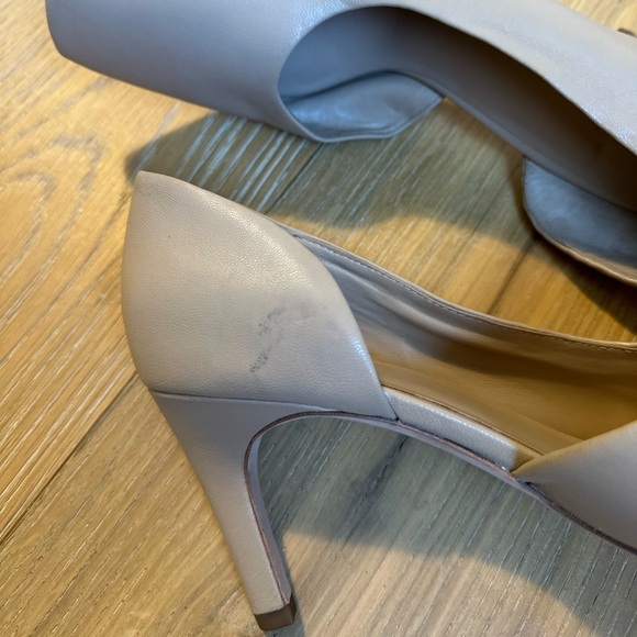 Women’s VINCE Tiana Point Toe Leather Pumps in Cappucino - Picture 8 of 9